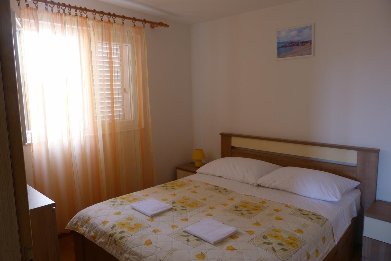 Apartment Cobanov Primosten